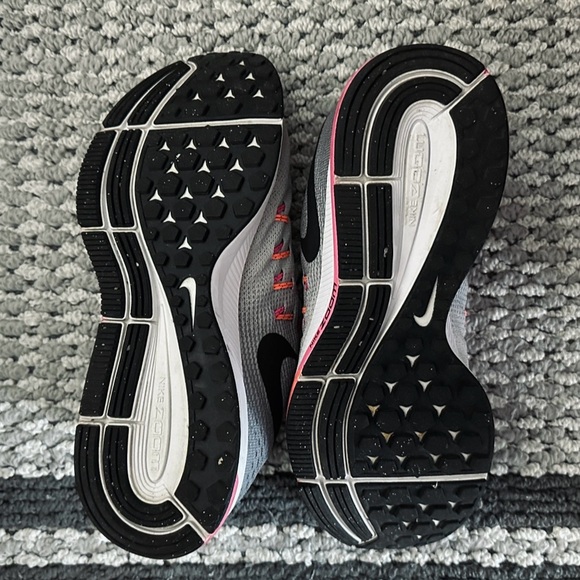 Nike Zoom Pegasus Running Sneakers - Picture 4 of 5